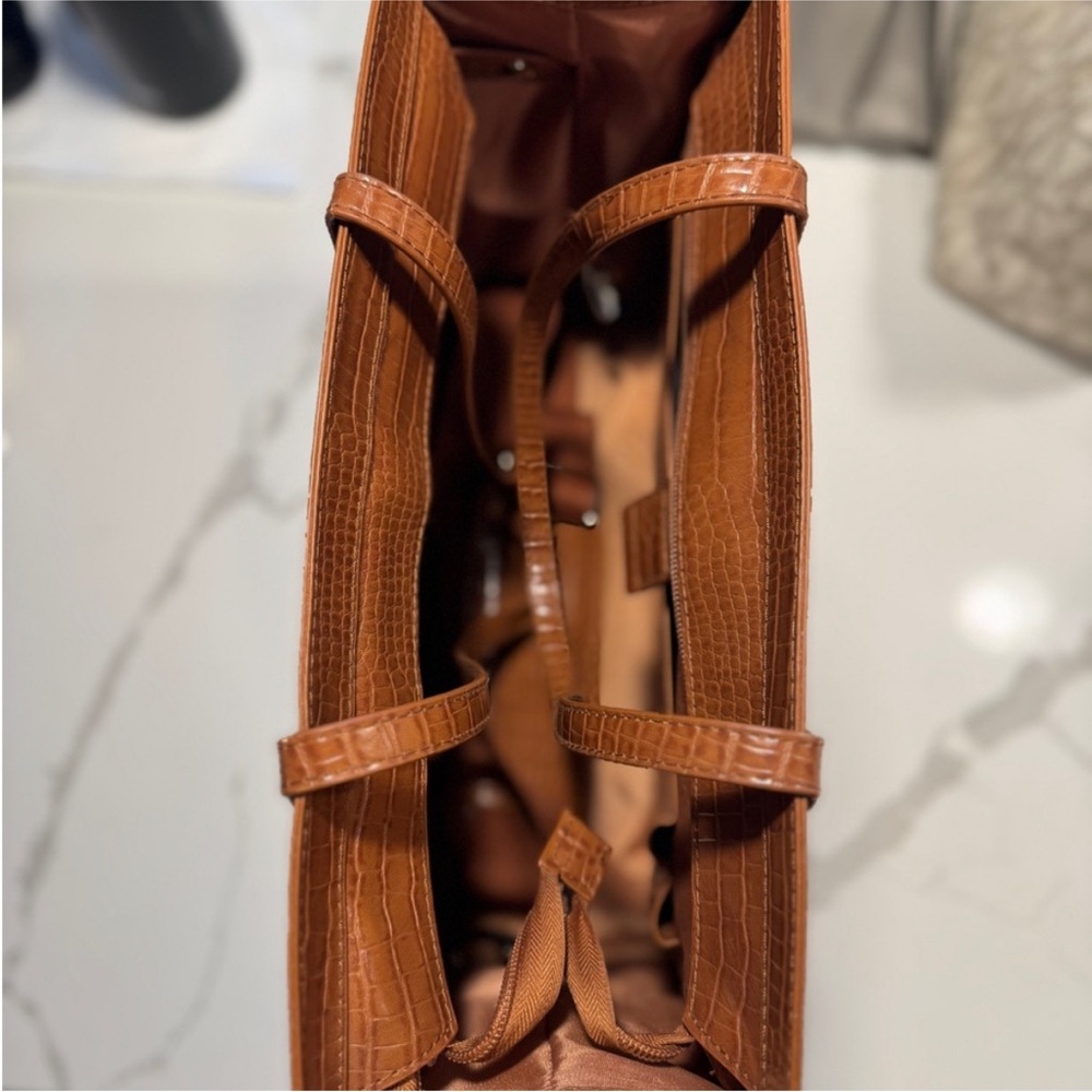 BEIS Brown Croc-Embossed Bag - Picture 4 of 6